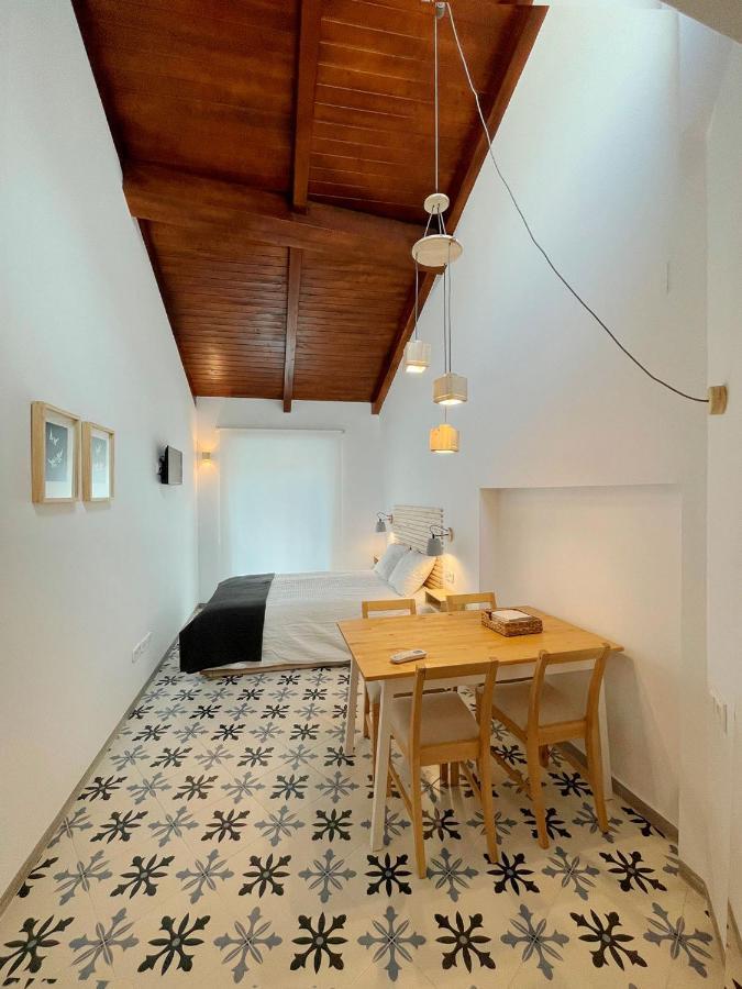 Torre De La Yerba Apartment Cáceres Exterior photo